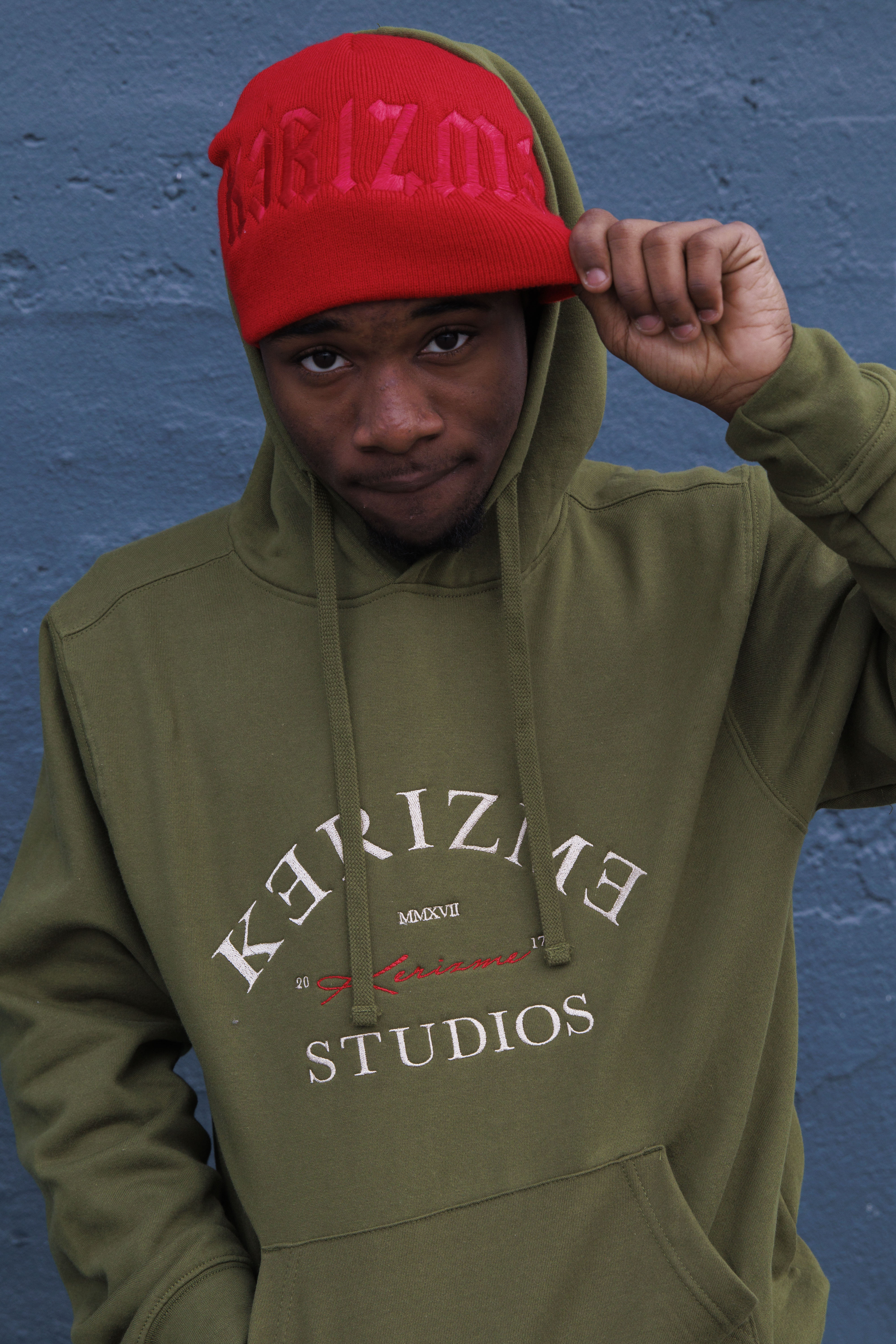 Olive Kəˈrizmə Studios Fleece Pullover